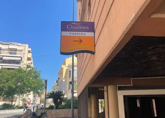 Toit Terrasse Proche Plages Croisette Et Palais Des Festivals